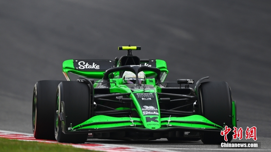 周冠宇宣布赛季结束后将离开索伯车队，未来重