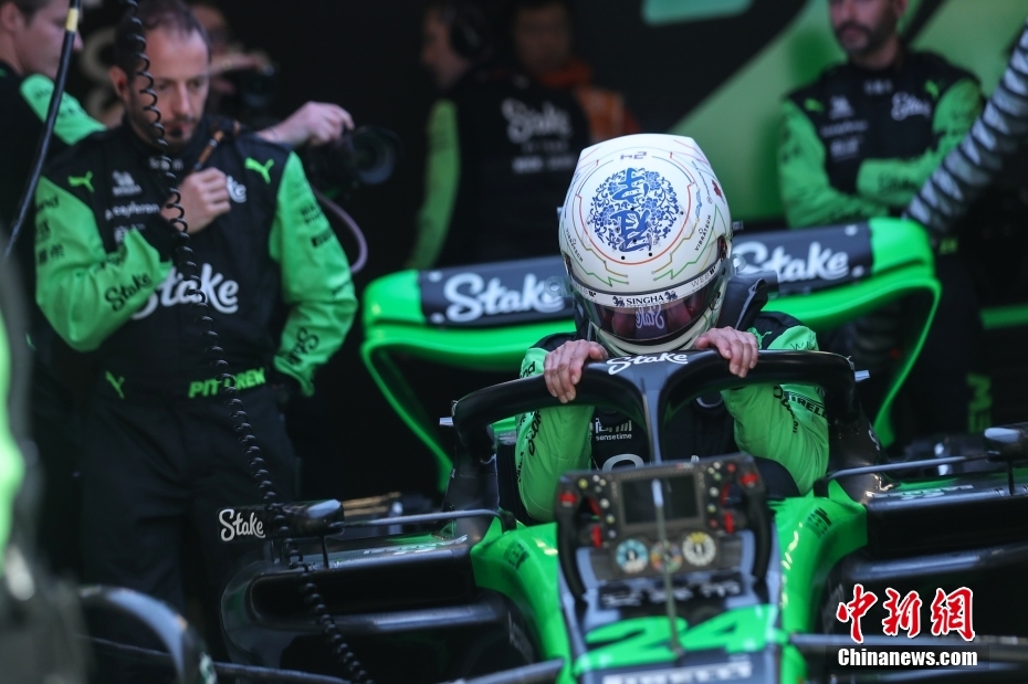 周冠宇宣布赛季结束后将离开索伯车队，未来重