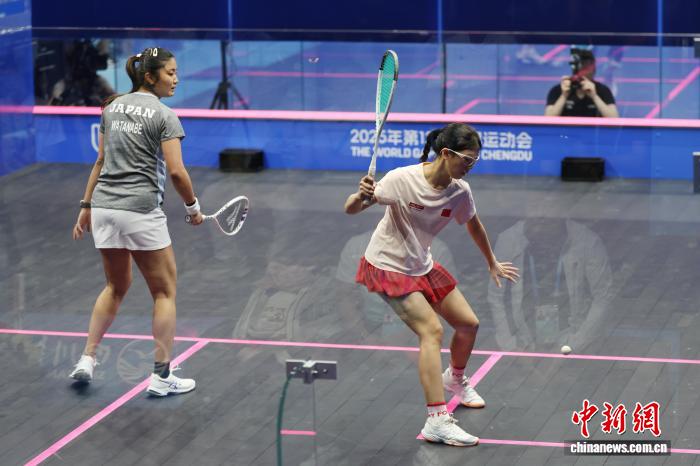 成都世运会壁球场13岁小将