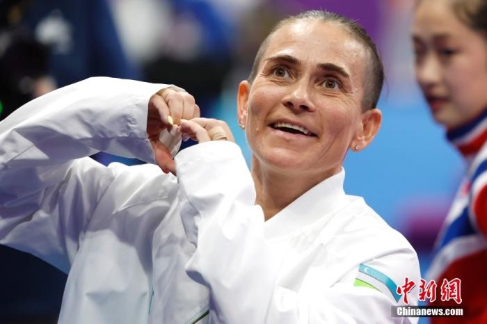 48岁体操传奇携亚运同款床垫启程 中国智造成全