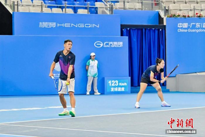 四川双姝逆转夺金 浙江夫妻档勇夺混双桂冠