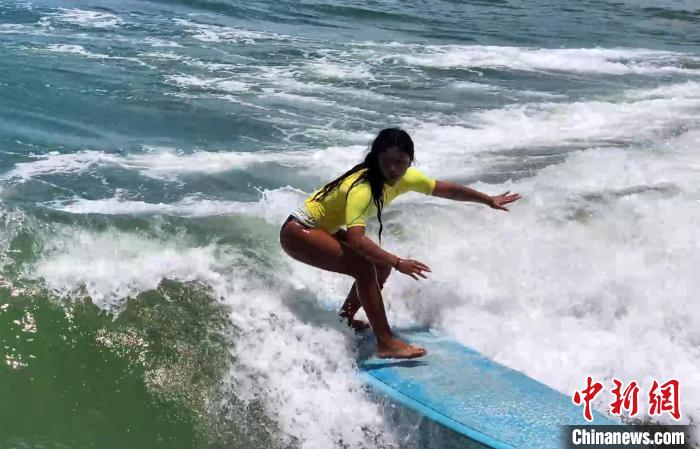 第一届全国学生青年运动